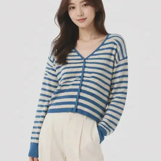 [BUNJANG] Women's Free Size White Cardigan / 화이트 여자 FREE 가디건 O1288