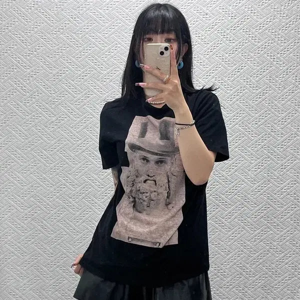 [BUNJANG] Neil Barrett Vintage Modern Chic Fedora Printing Short Sleeve T-Shirt Size S / 닐바렛 빈티지 모던시크 페도라신사 프린팅 반팔티 S C14104