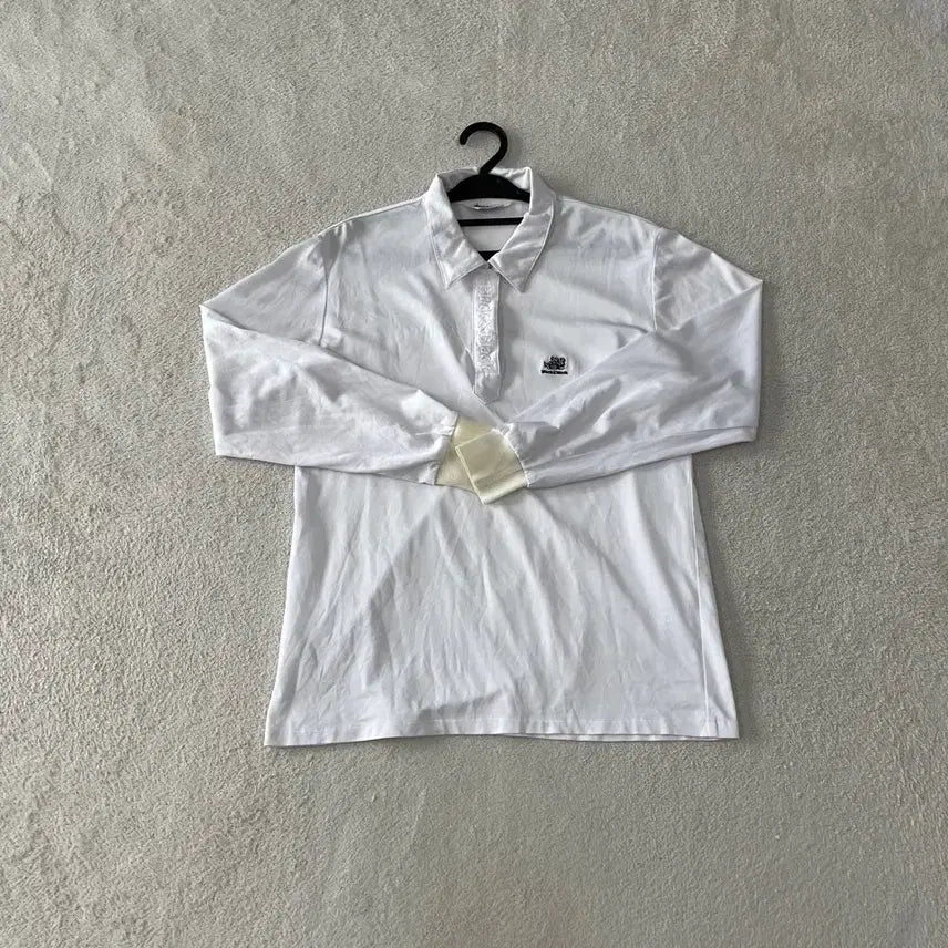 [BUNJANG] Men's Black and White Long-Sleeve Polo Shirt M / M 블랙앤화이트 남성 긴팔카라티셔츠 95 골프