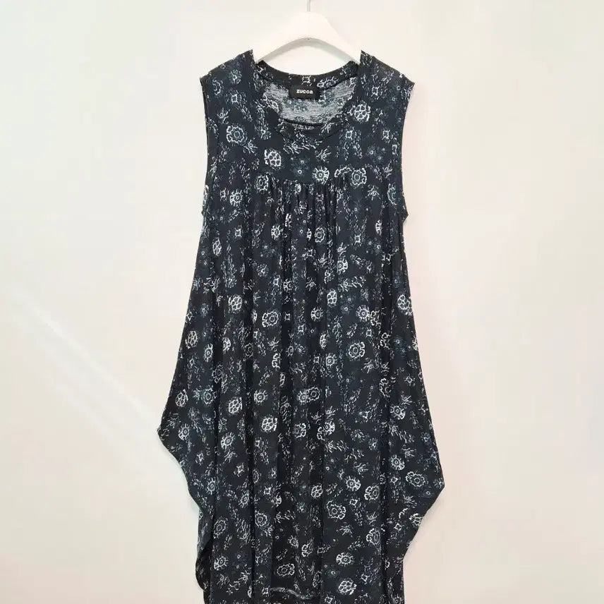 [BUNJANG] Juka Flower Pattern Sleeveless Dress / 주카 플라워 패턴 민소매 원피스