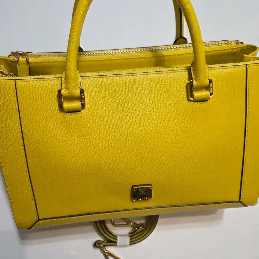 [BUNJANG] MCM Leather Handbag / mcm