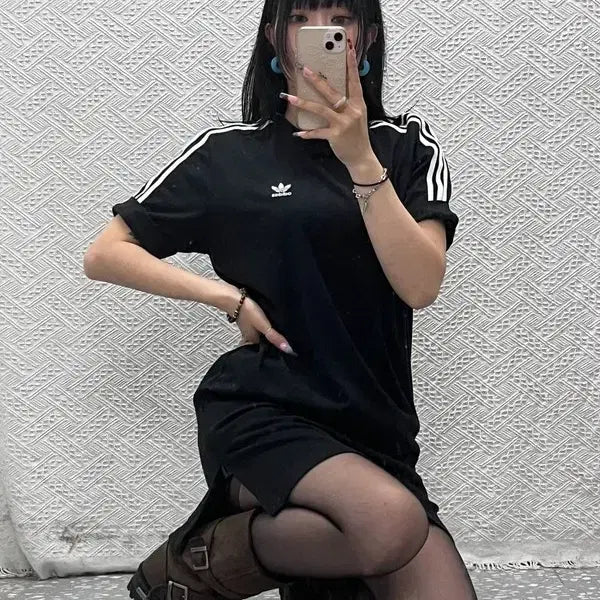[BUNJANG] Adidas Vintage Casual Sporty Three-Stripes Short-Sleeve Mini Dress / 아디다스 빈티지 캐주얼 스포티 삼선 반팔 미니원피스 100 C14105