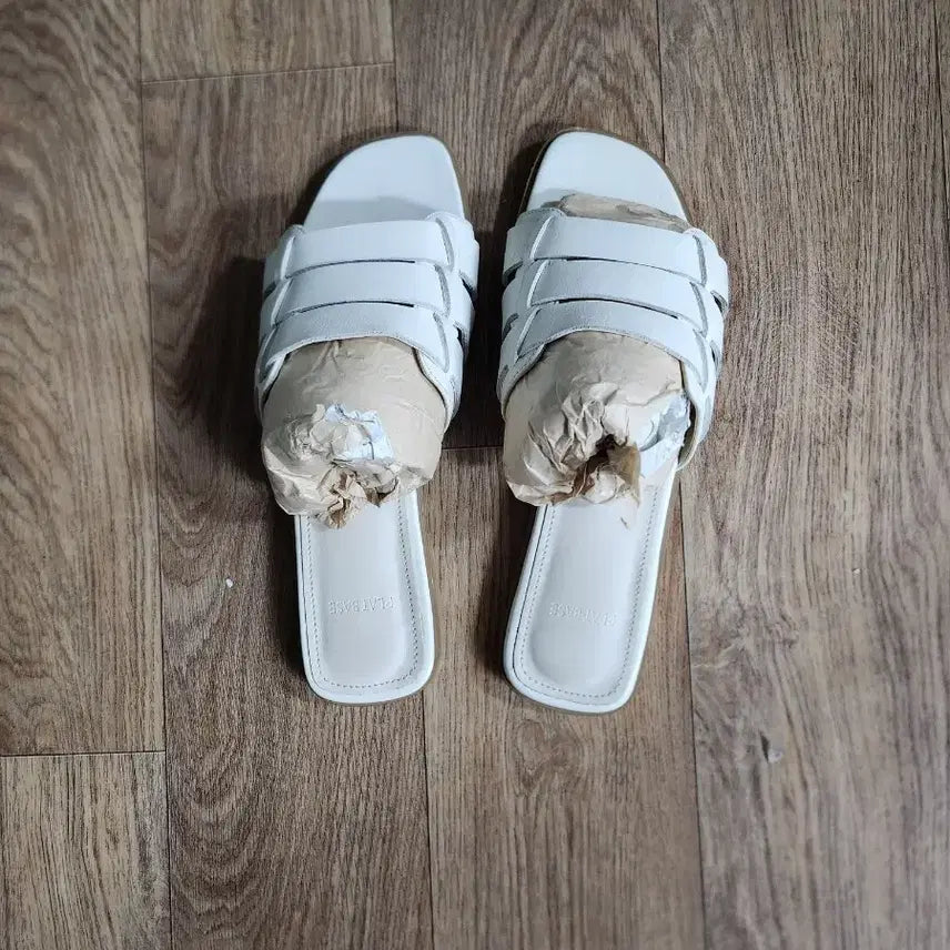 [BUNJANG] Flat Base Mule Shoes Size 37 / 플랫베이스 뮬 37