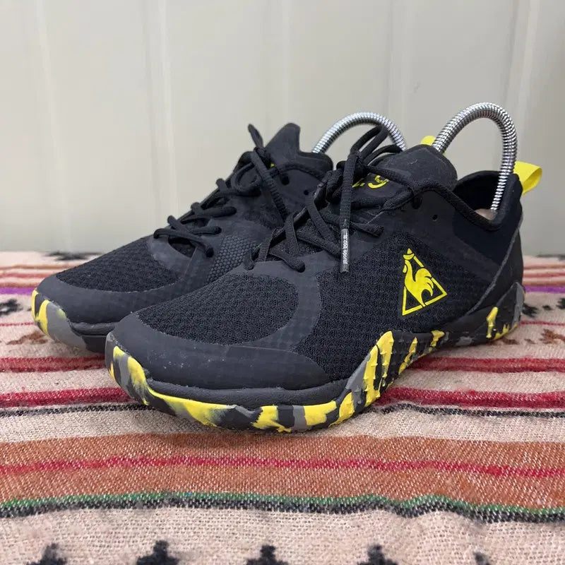 [BUNJANG] Le Coq Sportif Baguette Core Training Shoes 230 / 르꼬끄 바게트 코어 트레이닝화 230 X03353
