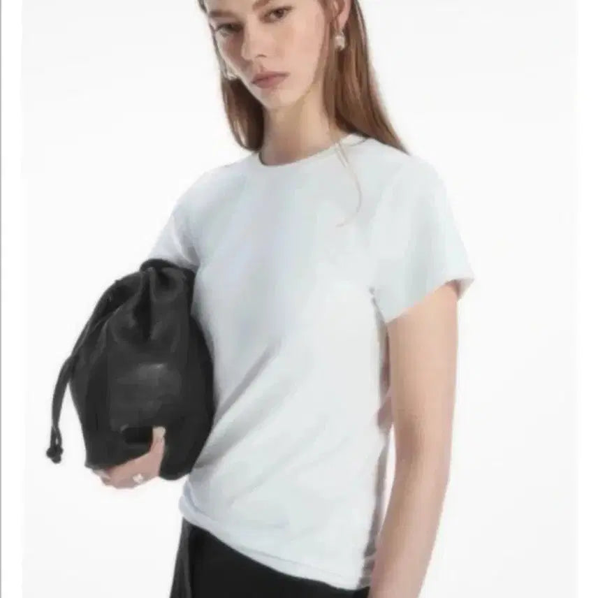 [BUNJANG] COS Cropped Short-Sleeve T-Shirt M / COS 코스 크롭 반팔 티셔츠 M