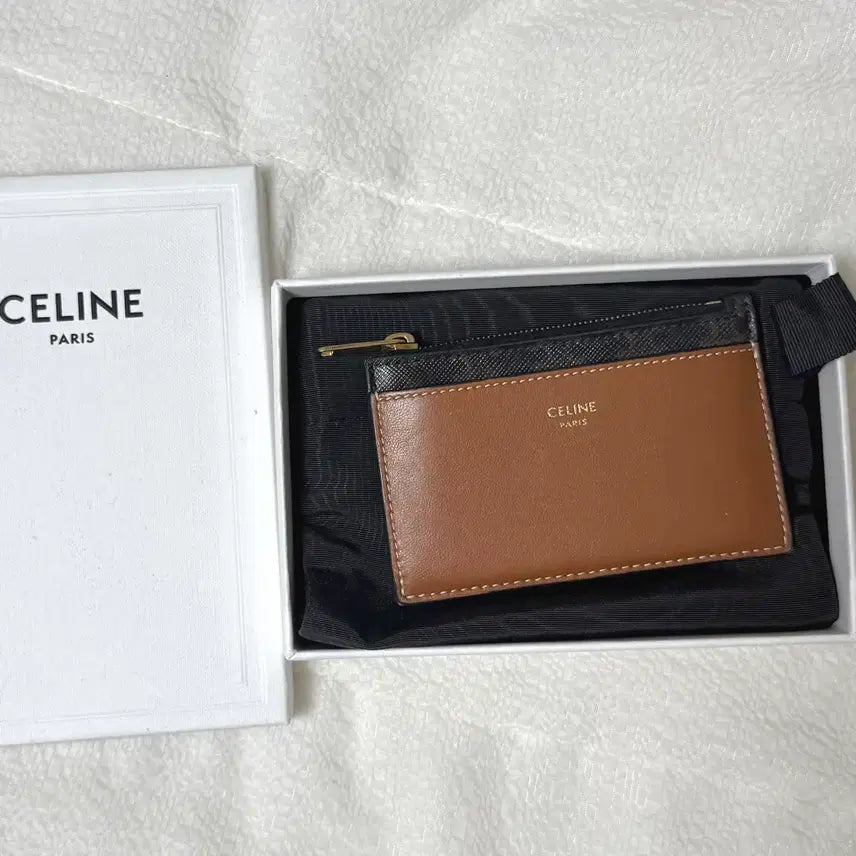 [BUNJANG] Celine Triomphe Card Holder / 셀린느 트리옹프 카드지갑
