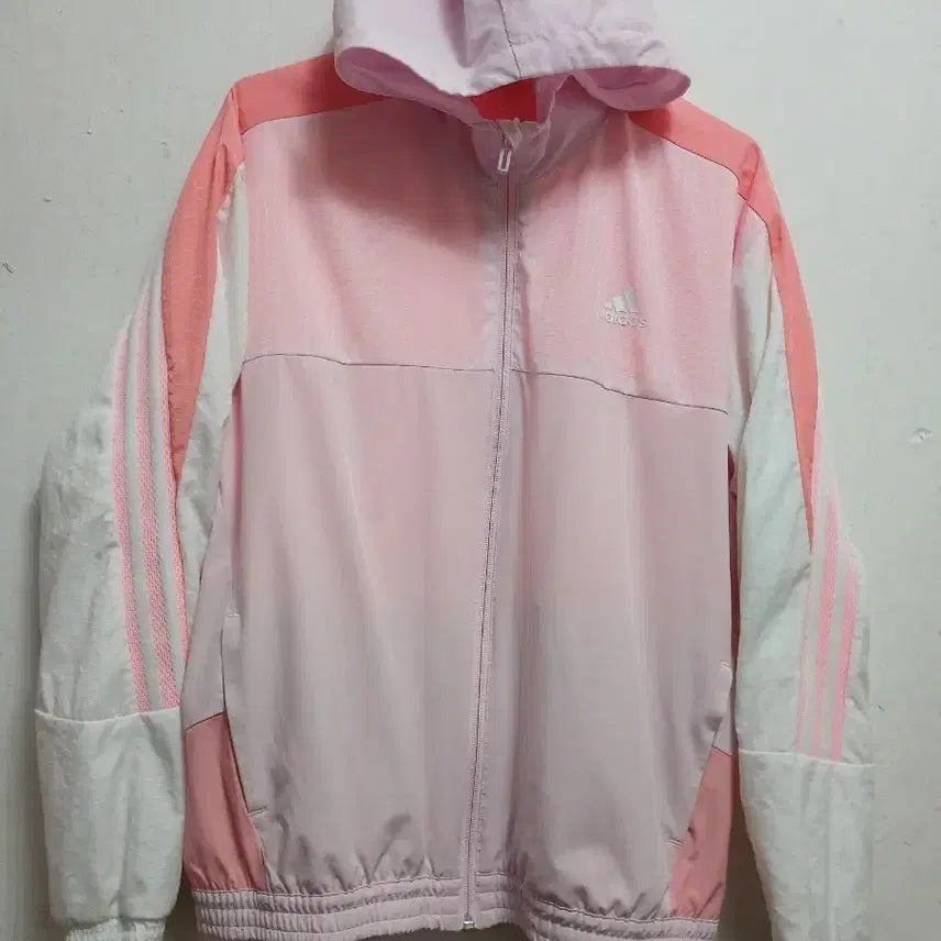 [BUNJANG] Adidas Women's Windbreaker Jacket Size 95 / 아디다스 여성 바람막이 자켓 사이즈 95