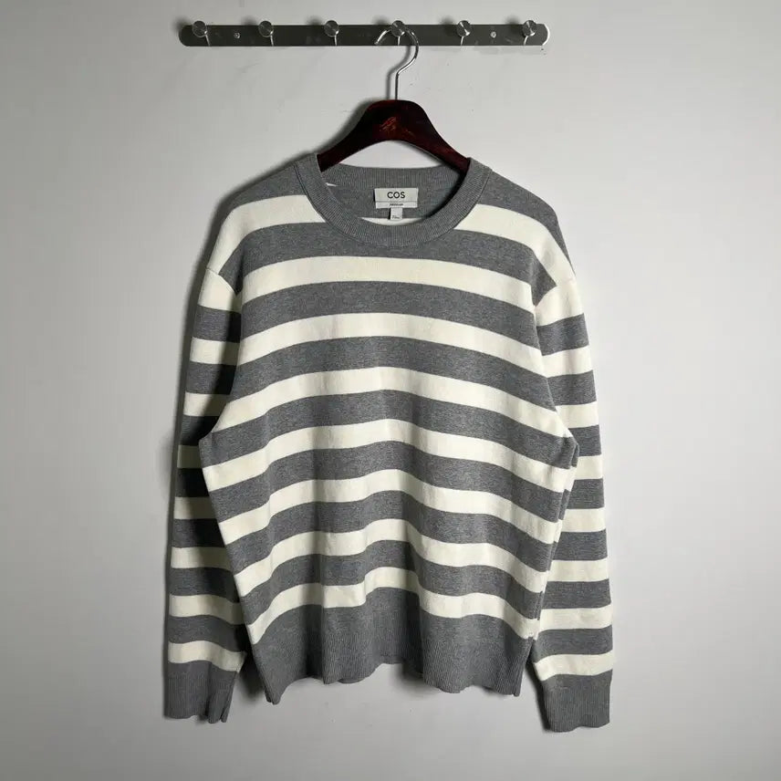 [BUNJANG] COS Grey Stripe Regular Fit Knit Sweater XL / COS 코스 그레이 스트라이프 레귤러핏 니트 스웨터 XL