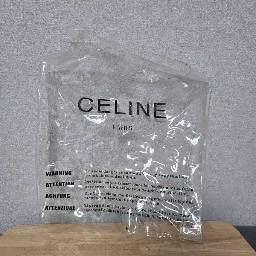[BUNJANG] Celine Clear Tote Bag / 셀린느 비치백 투명 토트백 클레어백 가방-521