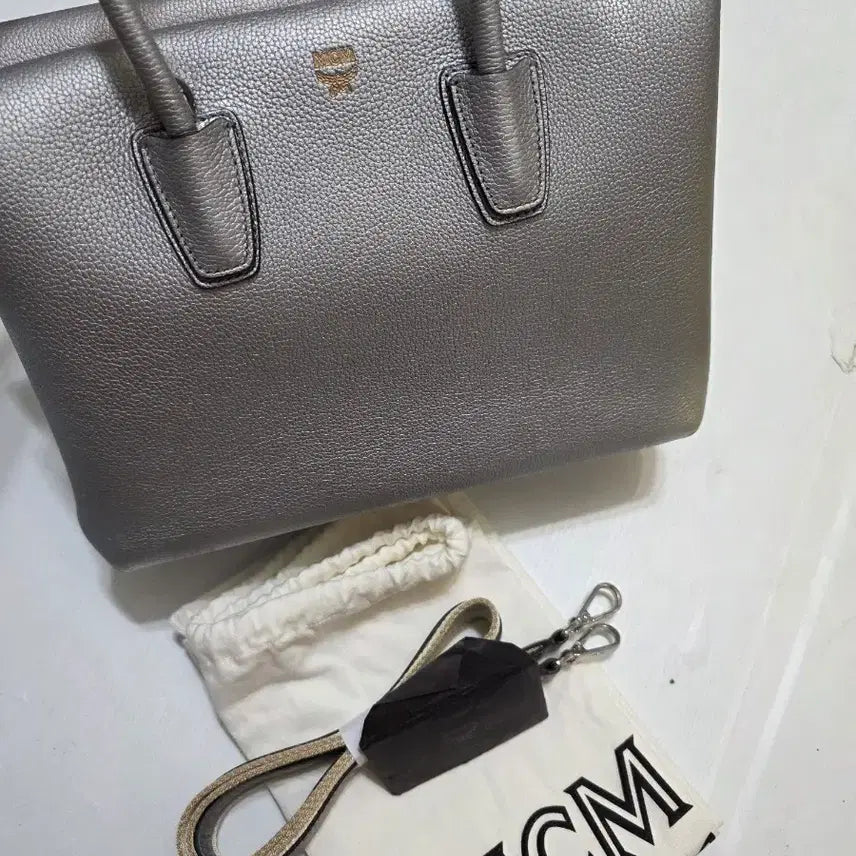 [BUNJANG] MCM Leather Accessories / mcm