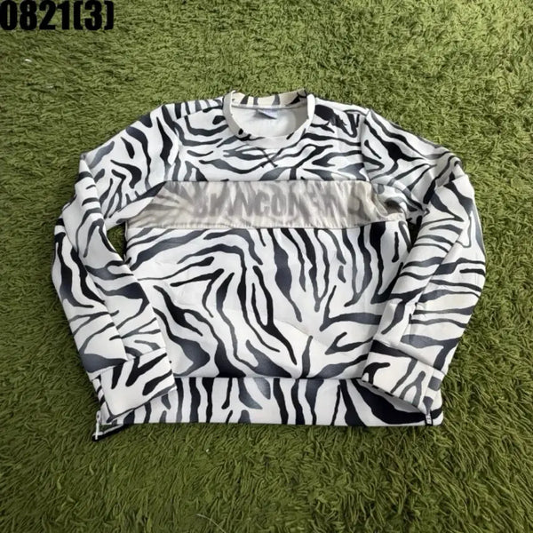 [BUNJANG] Kappa Zebra Pattern Sweatshirt / 카파 kappa 얼룩말 패턴 맨투맨 m 8/21
