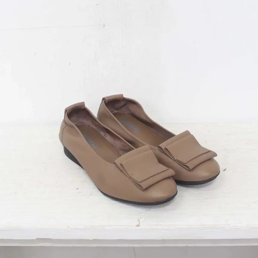 [BUNJANG] Geiger Women's Flats Loafer Shoes 255 / [정품] 가이거 여성 단화 구두 신발 255사이즈 정인샵