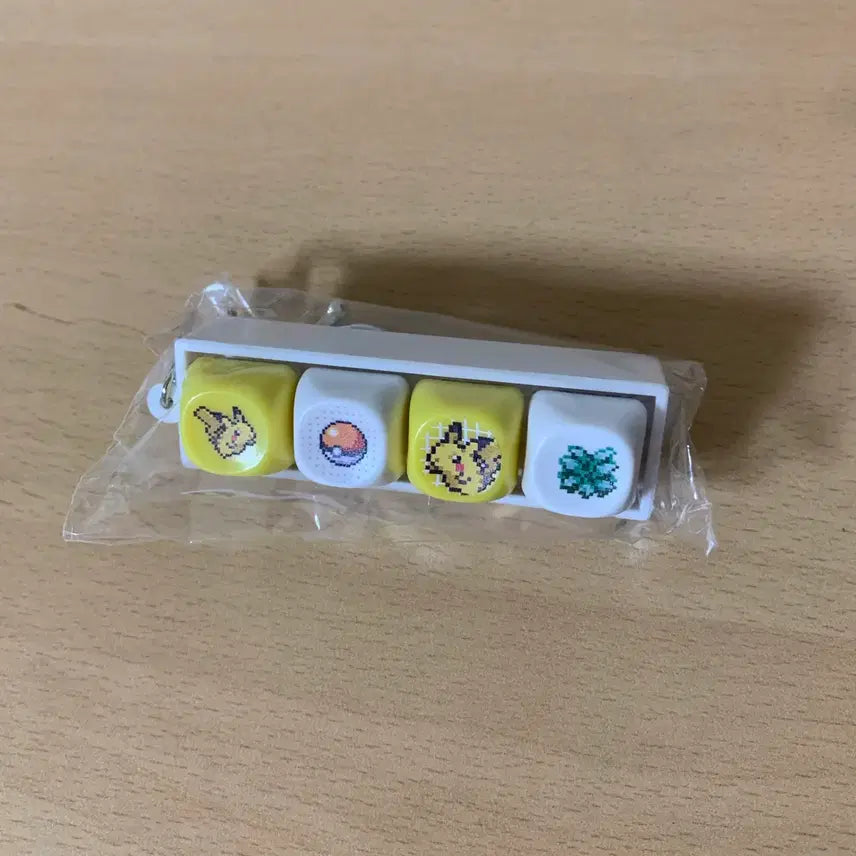 [BUNJANG] Tonymoly Pokemon Keycap Keyring Pikachu (Sealed) / 미개봉 토니모리 포켓몬 키캡 키링 피카츄