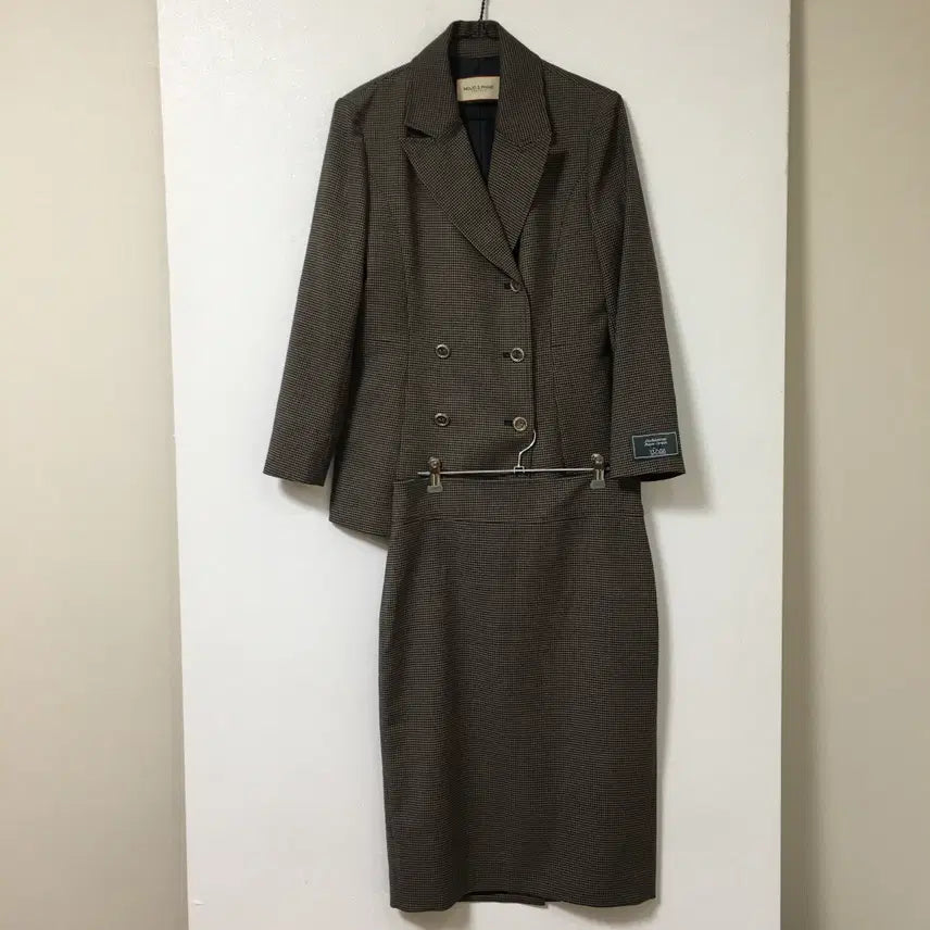 [BUNJANG] Moje Espoir Check Pattern Jacket and Skirt Suit Set 66 / 모조에스핀 자켓 스커트 정장 셋업 66
