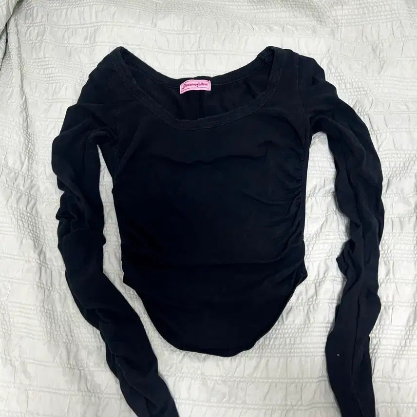 [BUNJANG] Please No Follow MOMO Shirring Long Sleeve Top Black / 플리즈노팔로우 모모셔링 MOMO Shirring Top