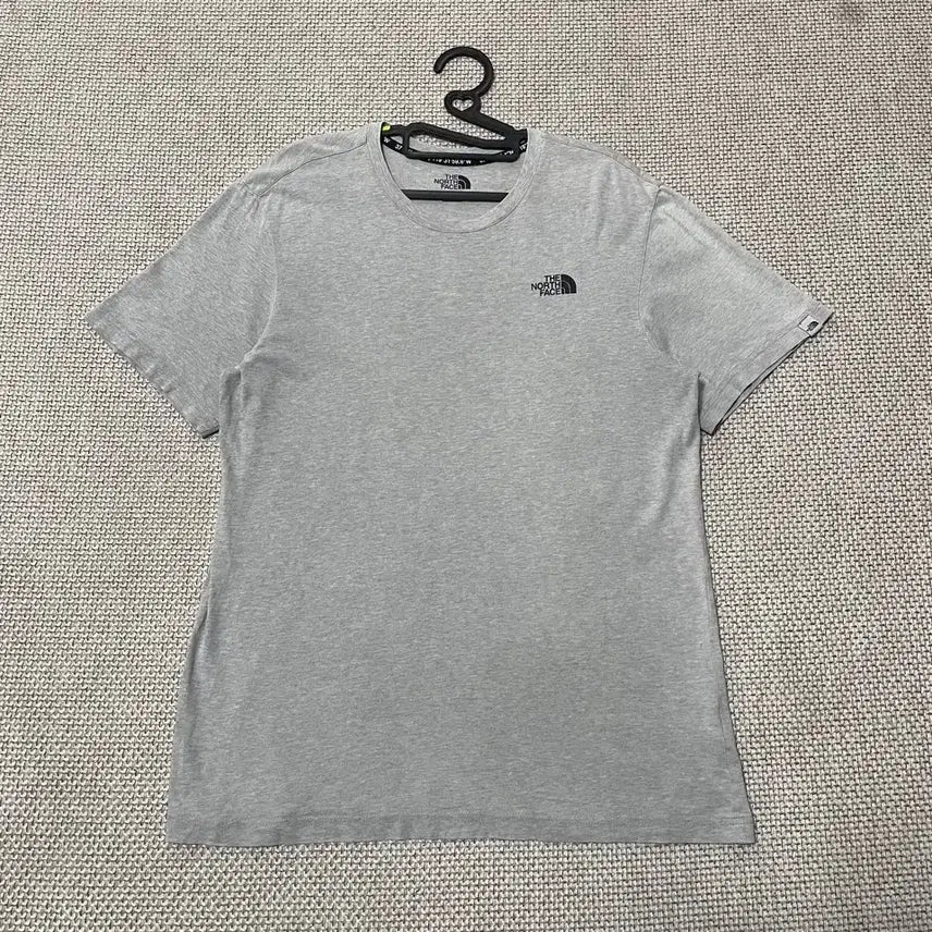 [BUNJANG] The North Face Round Short-Sleeve T-Shirt Size L / L 노스페이스 라운드 반팔티 B.8353
