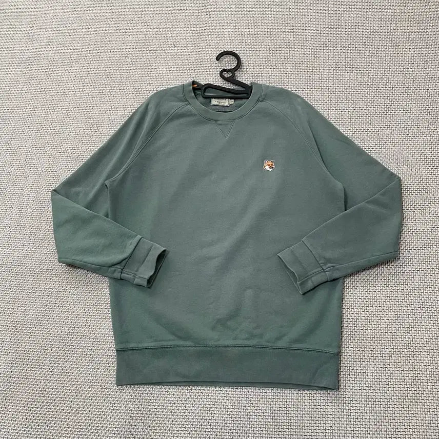 [BUNJANG] Maison Kitsuné Round Sweatshirt XL / XL 메종키츠네 라운드 맨투맨 B.5692