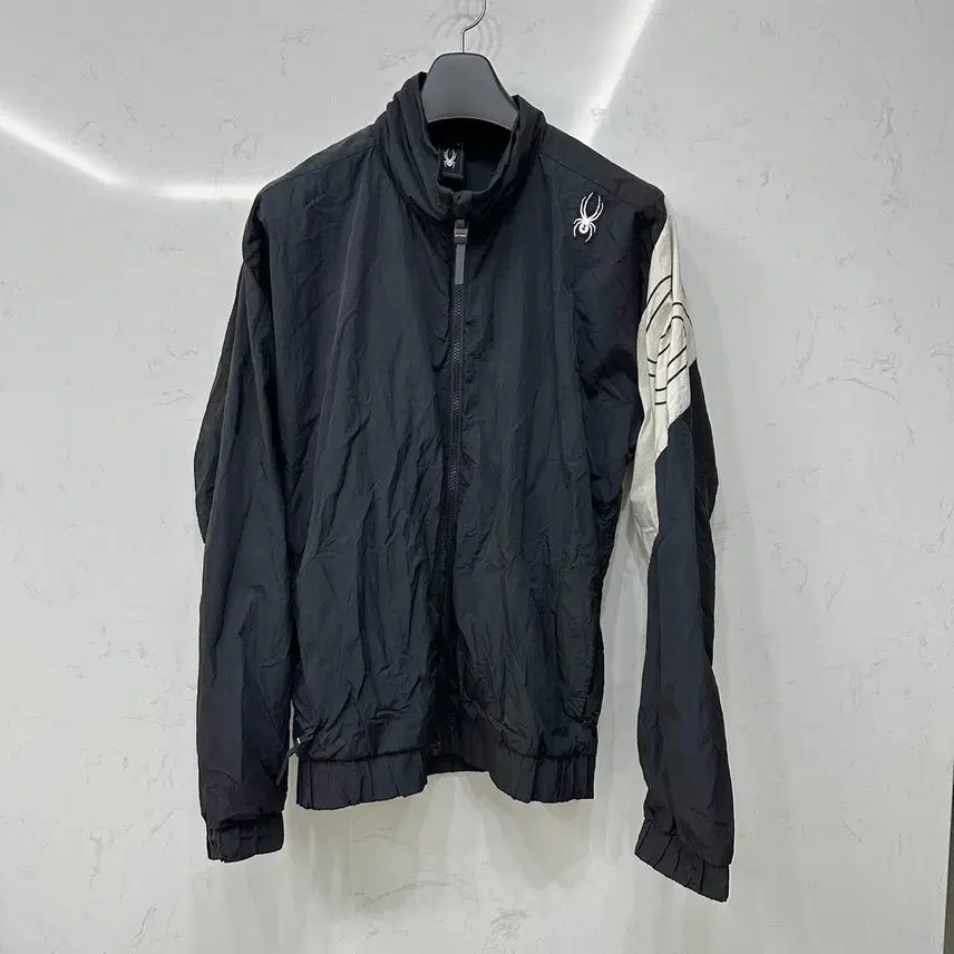 [BUNJANG] Spyder Woven Windbreaker Jacket Black L (100) / 스파이더 바람막이 우븐자켓 100