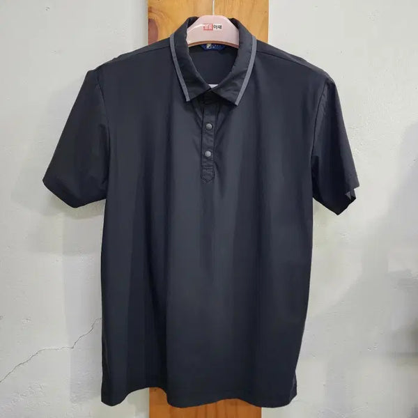 [BUNJANG] Fila Functional Spandex Short Sleeve Polo T-Shirt Black 105 / 휠라 기능성 스판 반팔 카라 티셔츠 블랙 105