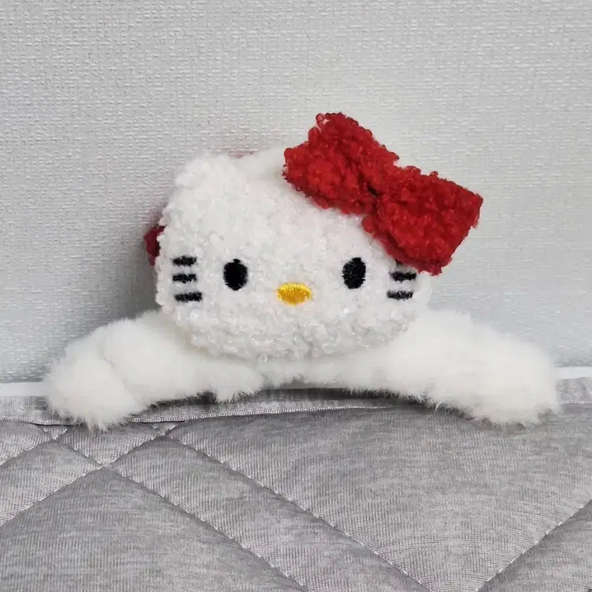 [BUNJANG] Hello Kitty Clamp Pin / 헬로키티 집게핀