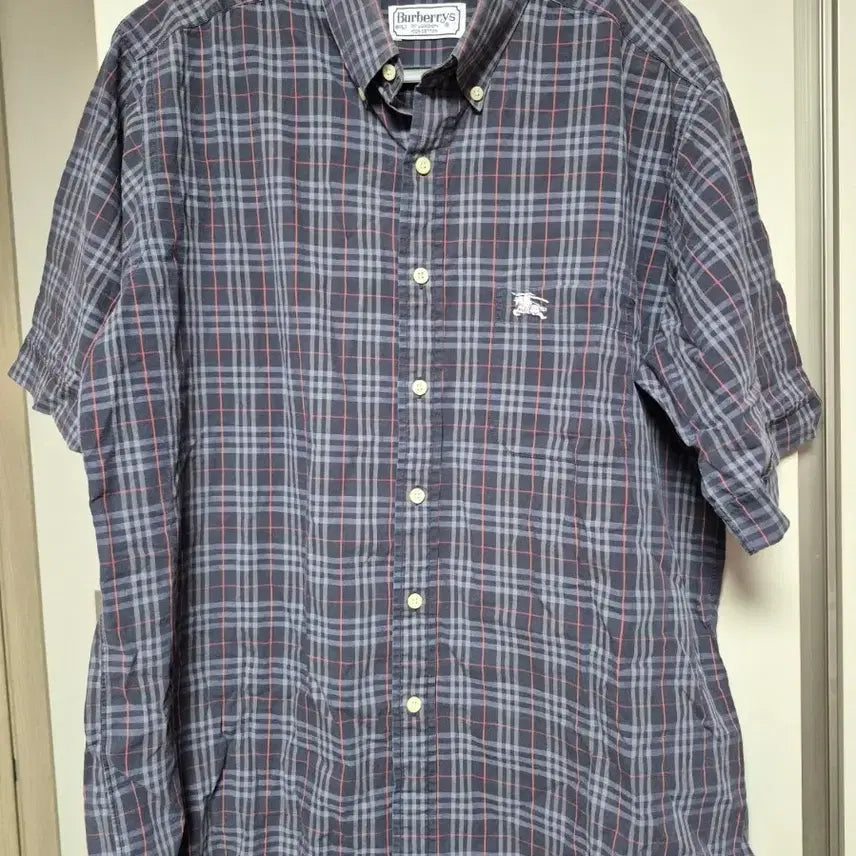 [BUNJANG] Burberry Men's Short Sleeve Shirt Size 100 / 버버리 정품 남성 반팔 남방 100사이즈 판매합니다