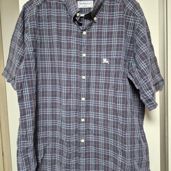 [BUNJANG] Burberry Men's Short Sleeve Shirt Size 100 / 버버리 정품 남성 반팔 남방 100사이즈 판매합니다