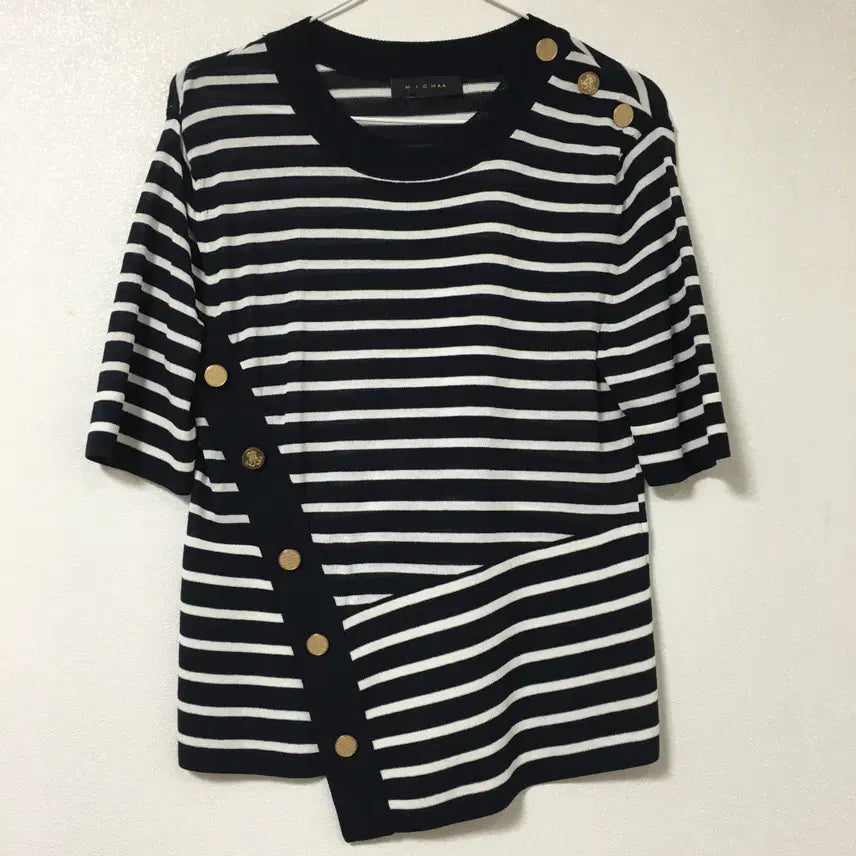 [BUNJANG] MICHAA Button-Up Short Sleeve Knit Top / MICHAA 미샤 버튼업 반팔 니트 85