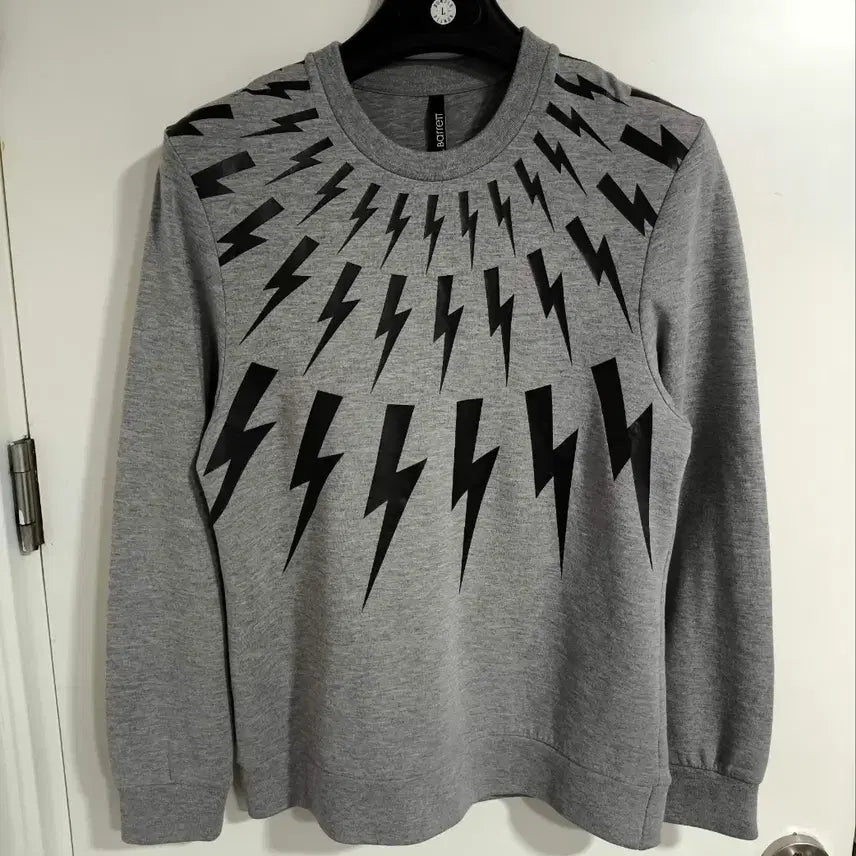 [BUNJANG] Neil Barrett Thunder Neoprene Sweatshirt / XS 닐바렛 썬더 네오프렌 맨투맨