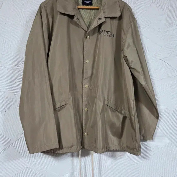 [BUNJANG] Essential Coach Jacket Beige / 에센셜 코치 자켓 베이지