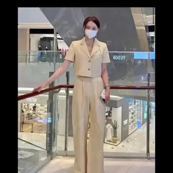 [BUNJANG] Mari Market Cropped Jacket Three-Piece Set Beige / 마리마켓 크롭 재킷 쓰리피쓰세트 베이지