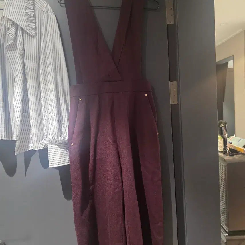 [BUNJANG] Luckychouette Burgundy Overalls Wide Pants (Size 36) / 럭키슈에뜨 버건디색 멜빵 와이드 팬츠 (36)