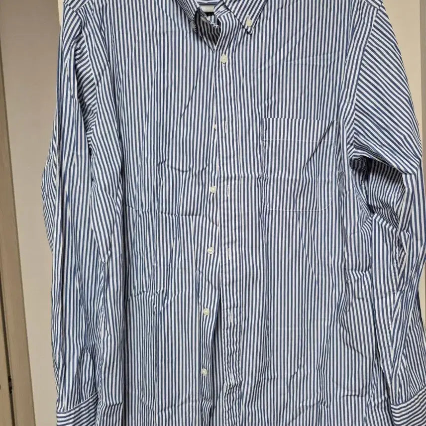 [BUNJANG] Uniqlo Men's Striped Shirt Size 105 / 유니클로 남성 셔츠 105사이즈 판매합니다