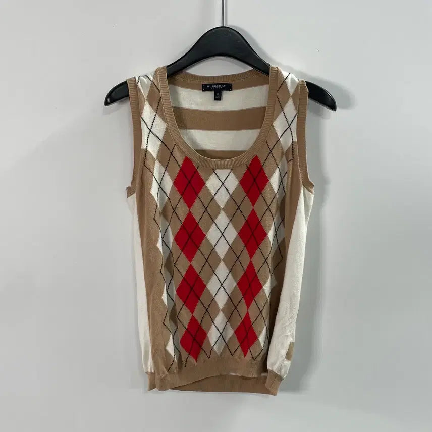 [BUNJANG] Burberry Women's Argyle Sleeveless Knit Top / 버버리 우먼스 아가일 슬리브리스 니트 (on.2003)