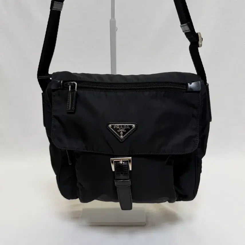 [BUNJANG] Prada Pocono Nylon Buckle Crossbody Messenger Shoulder Bag / 정품 프라다 포코노 나일론 버클 크로스백 메신저백 숄더백