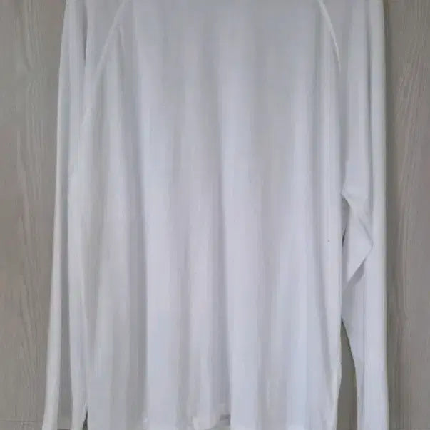 [BUNJANG] White Long Sleeve T-Shirt / 여리핏 긴팔티