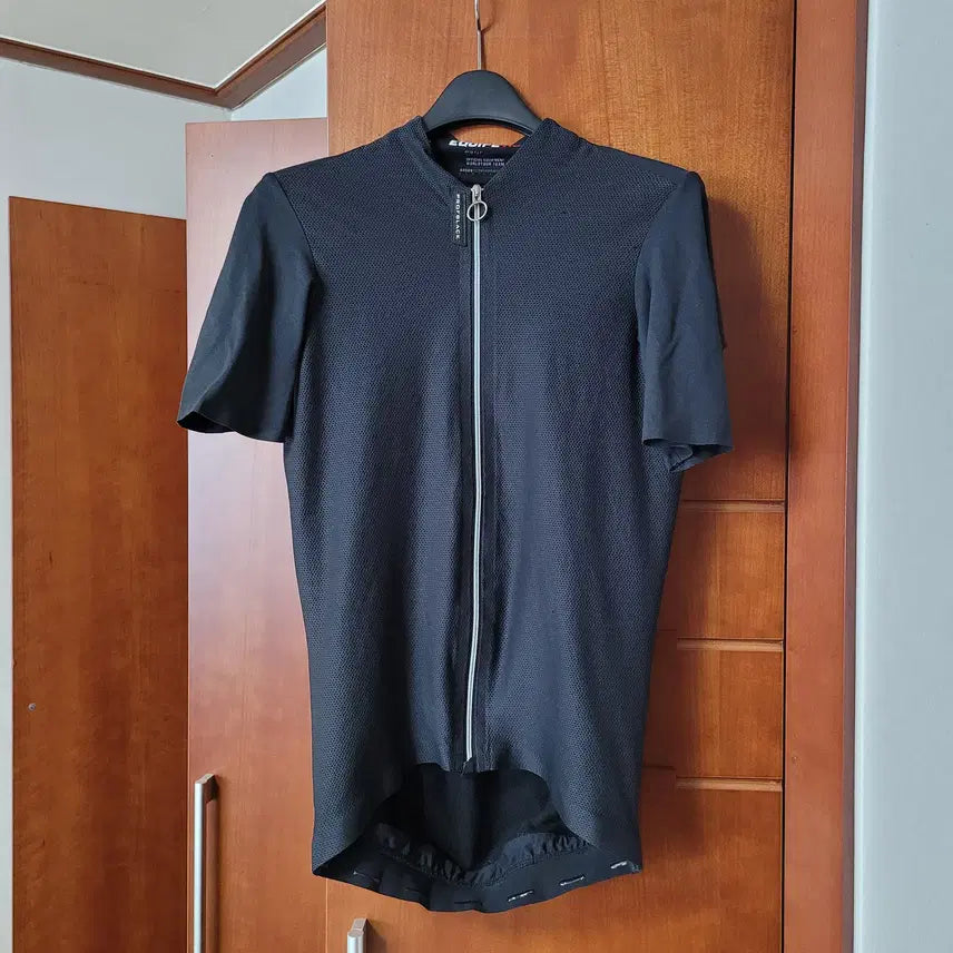 [BUNJANG] Assos Equipe RS Jersey Black, Black/White / 아소스 이큅 RS 져지 블랙, 블랙/화이트