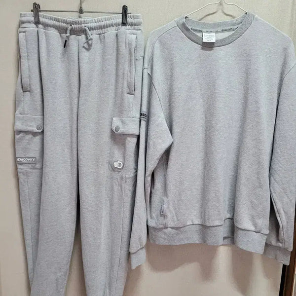 [BUNJANG] Discovery Men's Grey Training Set / 디스커버리 남성 그레이 트레이닝 세트