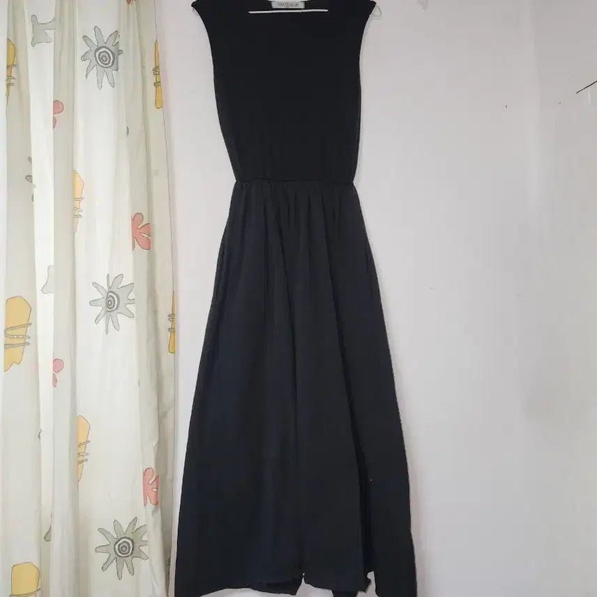 [BUNJANG] Black Sleeveless Maxi Dress - Autumn / 블랙 민소매 롱 원피스 가을용 S