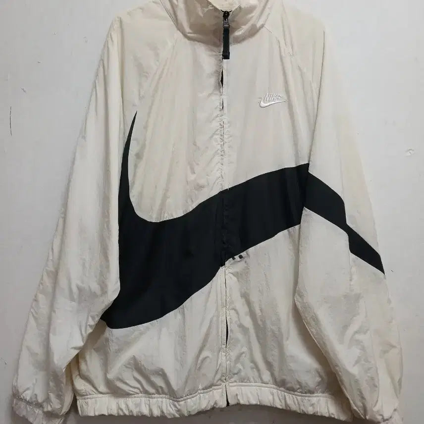 [BUNJANG] Nike Big Swoosh Men's Windbreaker Jacket XL (105) / 나이키 빅스우시 남성 바람막이 자켓 사이즈 XL 105