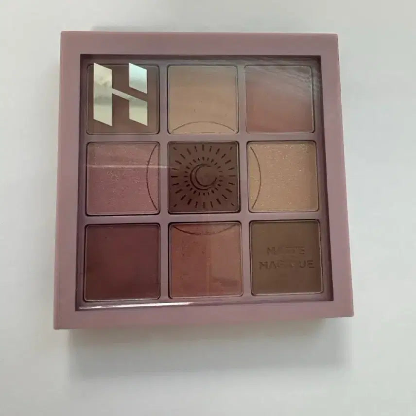 [BUNJANG] Holika Holika My Fave Mood Palette MUNI / 홀리카홀리카 마이페이브 무드 팔레트 무니