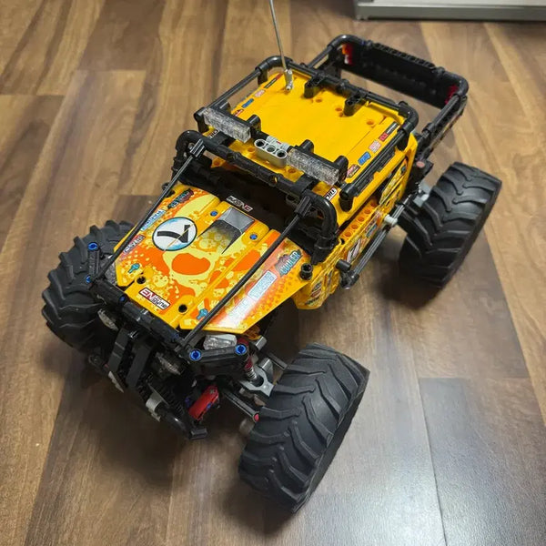 [BUNJANG] LEGO Technic Control+ 4x4 Extreme Off-Roader / 레고 테크닉 컨트롤+ 4x4 익스트림 오프로더