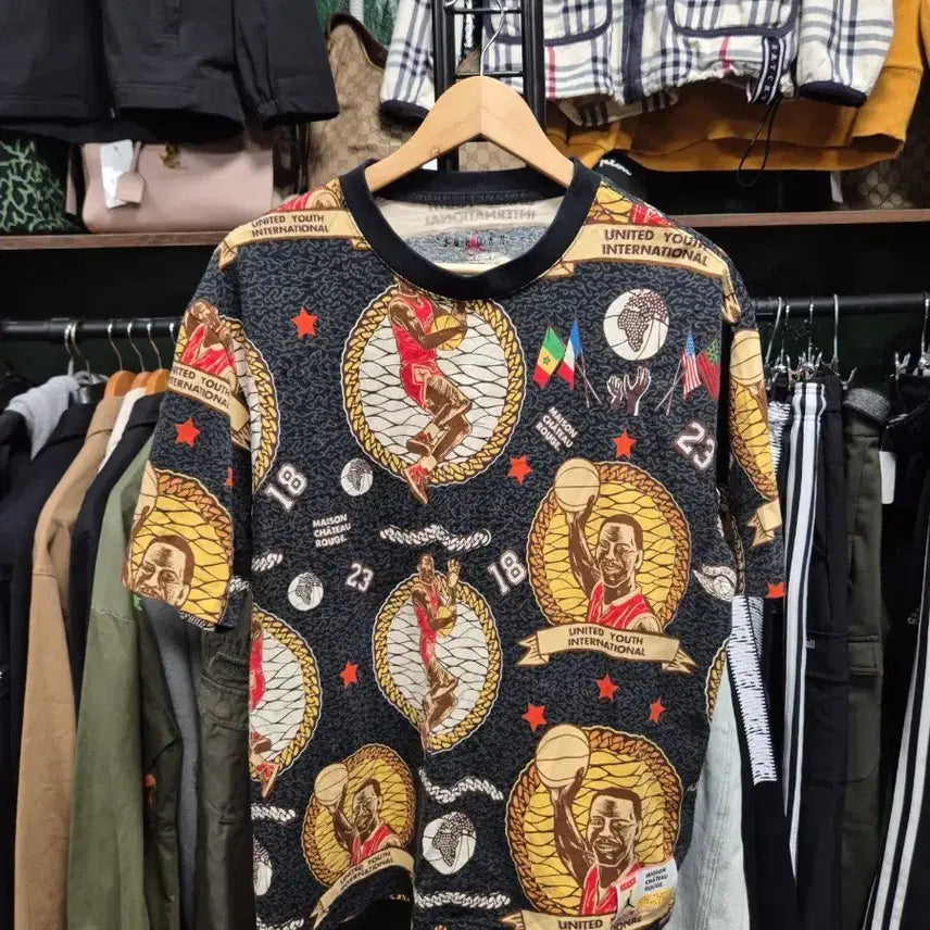 [BUNJANG] Maison Chateau Rouge Michael Jordan Short Sleeve T-Shirt (L) / 메종샤토루즈 마이클조던 반팔티 L사이즈