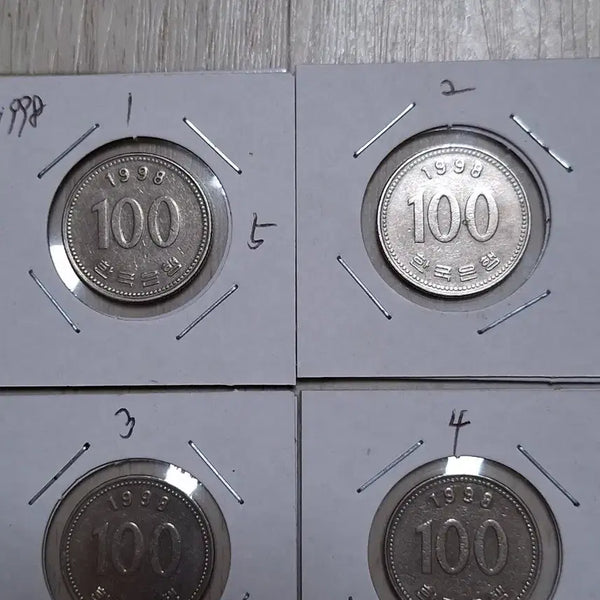 [BUNJANG] 1998 Korean 100 Won Coin Bundle (4 Coins) / 특년도1998년.    4개