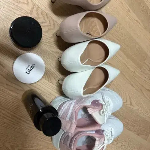 [BUNJANG] Dinto Cushion Foundation with Heel and Sneaker Set / Dinto 쿠션 파운데이션 + 힐 / 스니커즈 세트