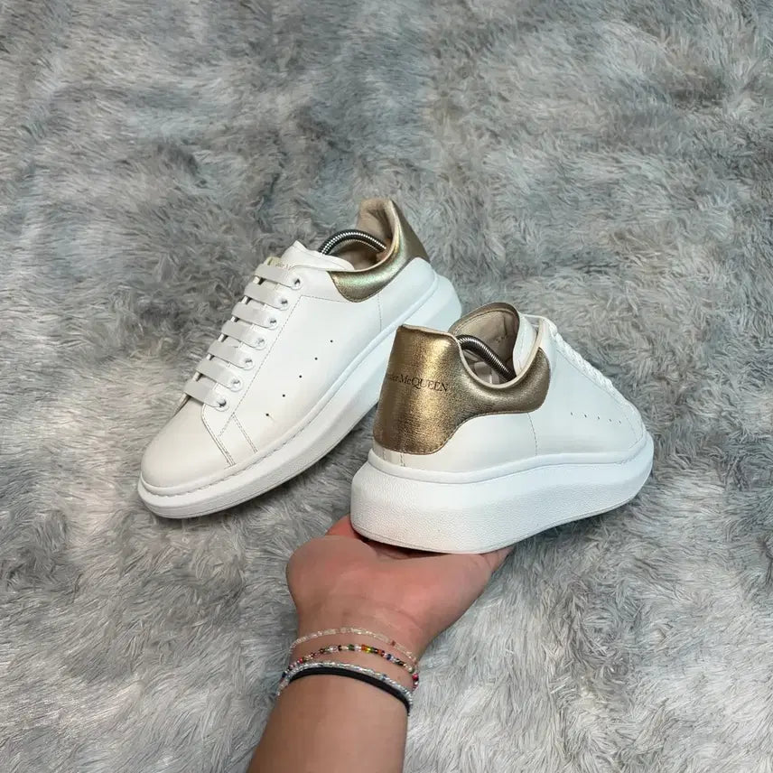 [BUNJANG] Alexander McQueen Oversized Sole Gold Tab Sneakers / [42.5]알렉산더맥퀸 오버솔 골드탭