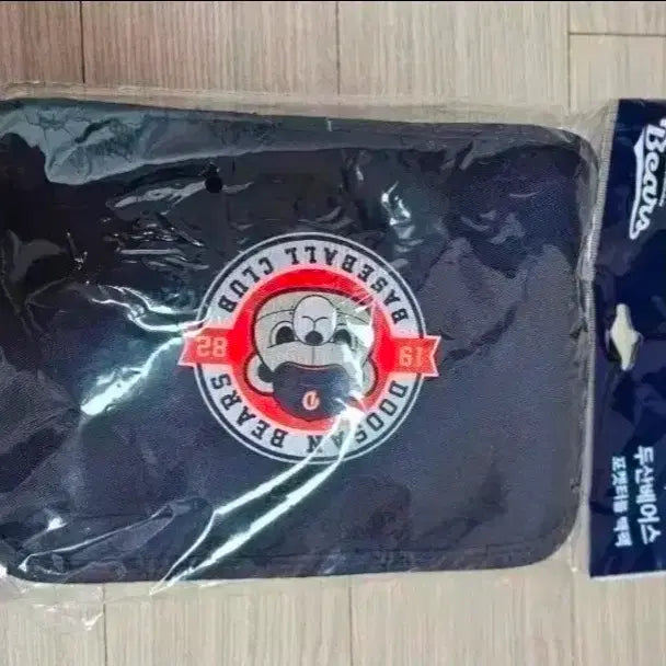 [BUNJANG] Doosan Bears Cheering Doll "Cheer-ung" Backpack / 두산베어스 철웅이 백팩