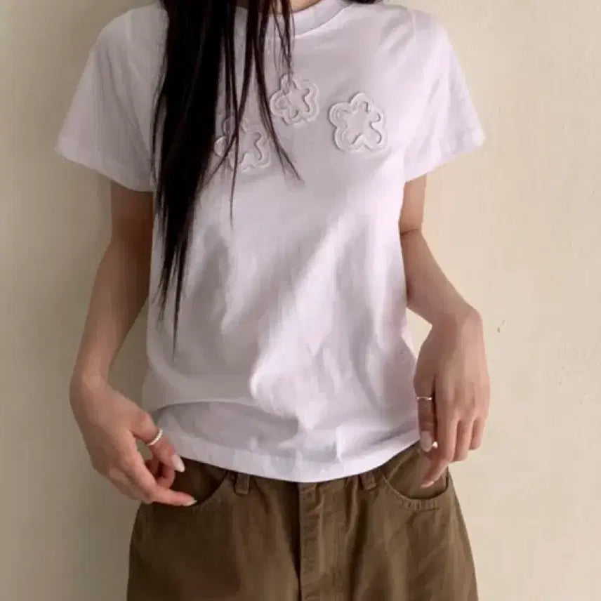 [BUNJANG] Flower T-Shirt / 플라워 티셔츠