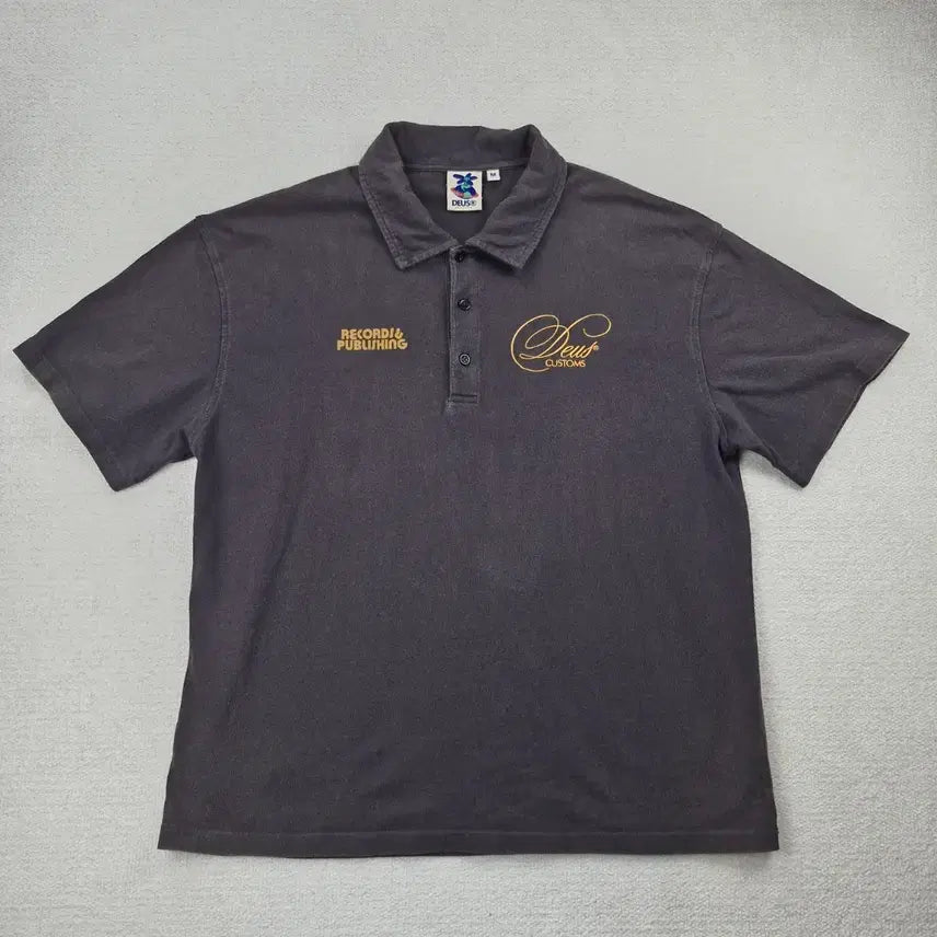 [BUNJANG] Deus Ex Machina Polo Short Sleeve Shirt Brown / 데우스 엑스 마키나  폴로 반팔 셔츠 브라운