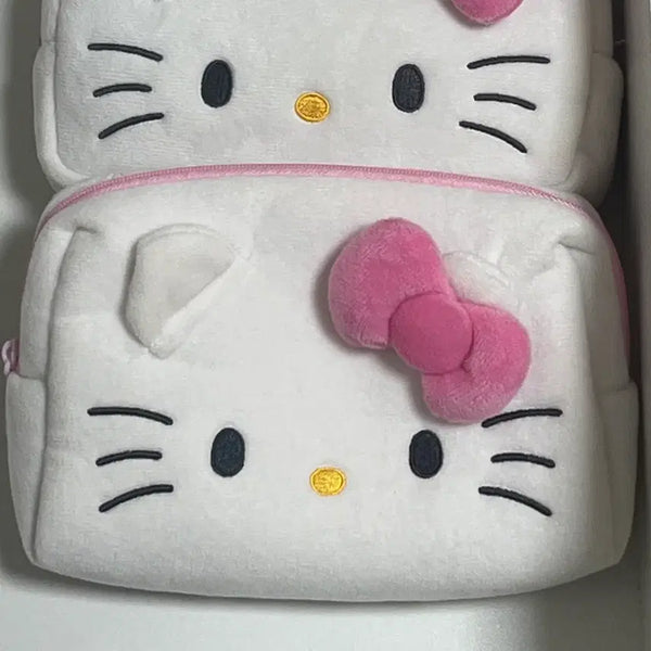 [BUNJANG] Daiso Large Kitty Pouch / 미사용) 다이소 대형 키티 파우치