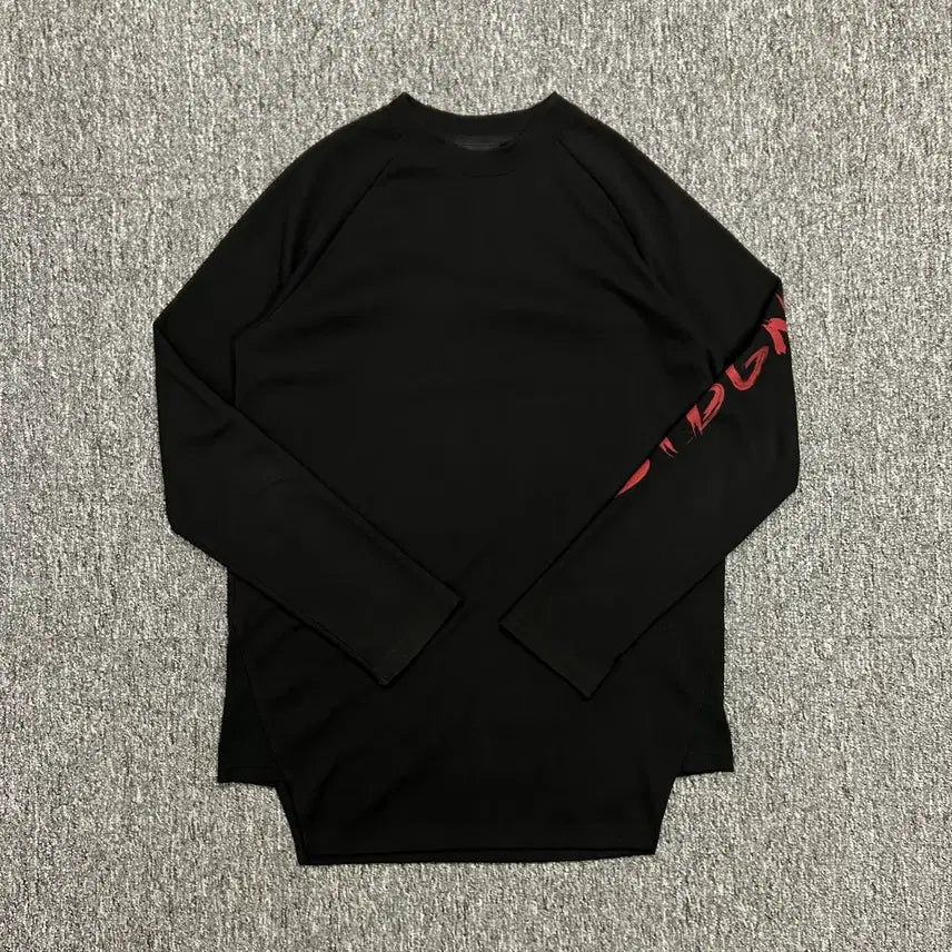[BUNJANG] Divide Dignack Long Sleeve L / 디바이디그낙 롱슬리브 L
